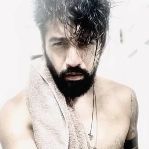 Meet your Posher, Chase